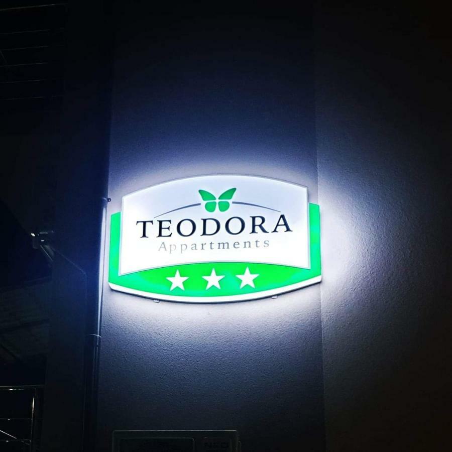Apartments Teodora Ohrid Exterior photo